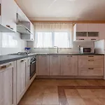 Two-bedroom In 公寓